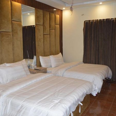 Rose Valet Guest House Исламабад Екстериор снимка