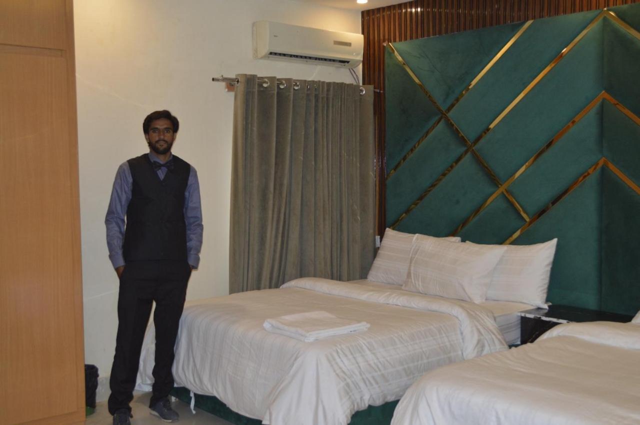 Rose Valet Guest House Исламабад Екстериор снимка