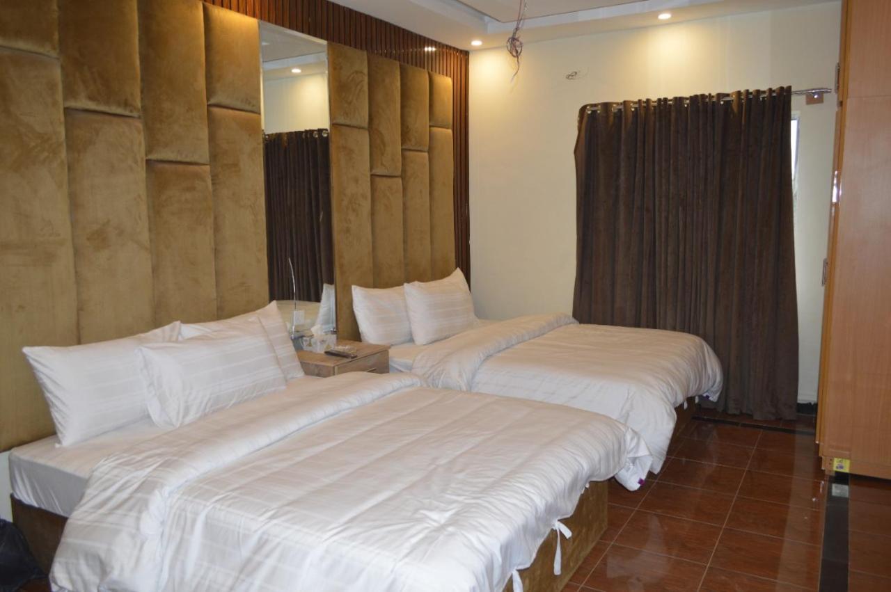 Rose Valet Guest House Исламабад Екстериор снимка